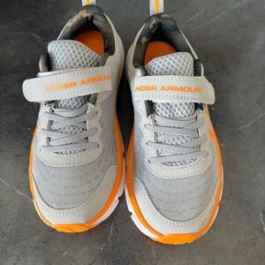 Under Armour - size 2 shoes - brand new